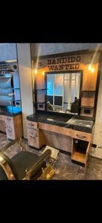 3x Barber Spiegels/Kaptafels, bank en balie. Inboedel barber, Ophalen