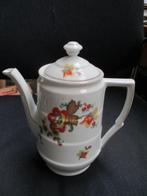Koffiepot porselein hoog model met bloemen gestileerd, Antiek en Kunst, Antiek | Porselein, Ophalen of Verzenden