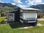 Caravan Knaus met wintertent in Salzburgerland