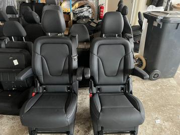 Mercedes V-Klasse leren stoelen met ISOFIX – Nieuwstaat beschikbaar voor biedingen