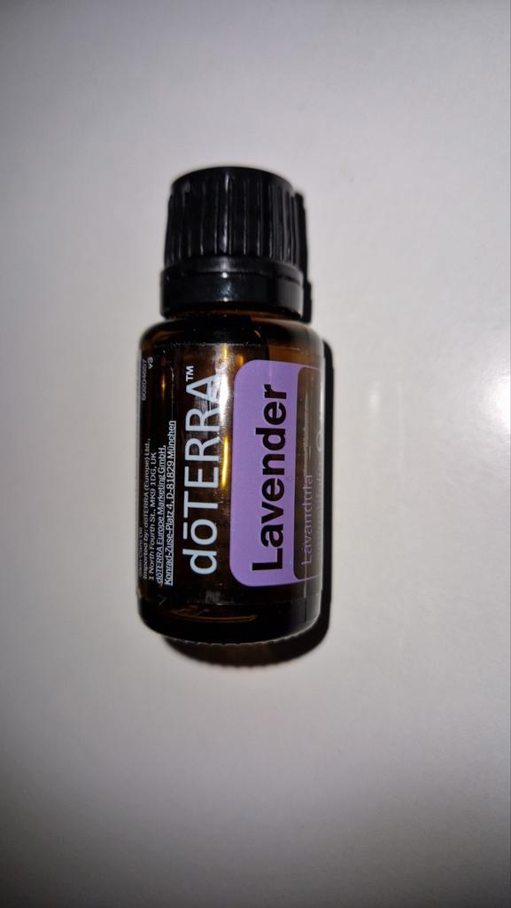 Doterra Lavender Olie - Nieuw!, Sieraden, Tassen en Uiterlijk, Uiterlijk | Lichaamsverzorging, Nieuw, Bodylotion, Crème of Olie