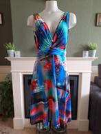 Eroke v hals kleur jurk IT 44 NL 40 M gratis verz in NL, Knielengte, Maat 38/40 (M), Zo goed als nieuw, Eroke