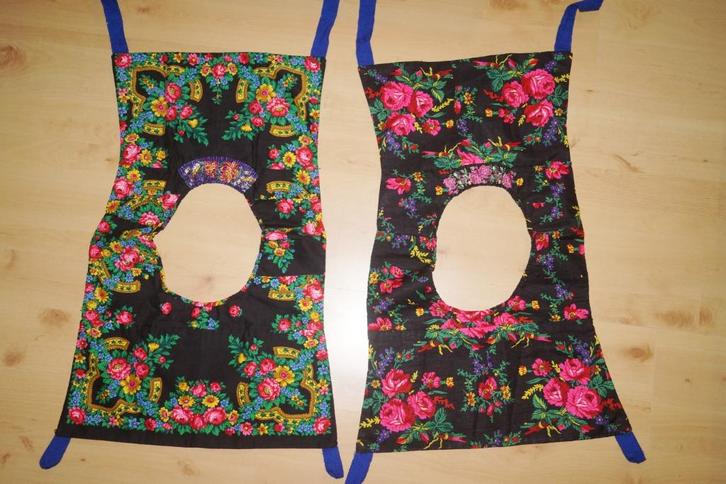 schort met wollen kraplappen, Staphorster klederdracht, Antiek en Kunst, Antiek | Kleding en Accessoires, Ophalen of Verzenden