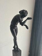 Bronzen beeld van een vrouw van Frank Stoopman, Antiek en Kunst, Ophalen of Verzenden