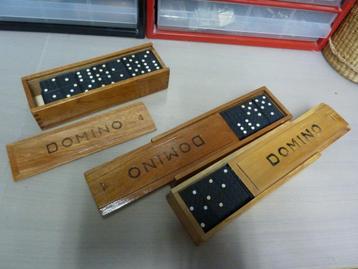 3 houten doosjes Domino beschikbaar voor biedingen