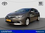 Toyota Auris 1.8 Hybrid Executive | Navigatie | Camera | Tre, 136 pk, Gebruikt, 4 cilinders, Leder en Stof