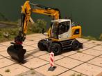 Liebherr A916 1:32 verbouwd AT collections, Ophalen of Verzenden, Zo goed als nieuw