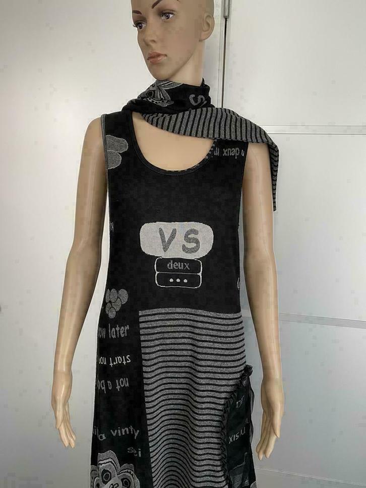 E826 merk: 2026: maat 36/38=S/M jurk jurkje zwart/grijs, Kleding | Dames, Jurken, Zo goed als nieuw, Maat 36 (S), Zwart, Knielengte