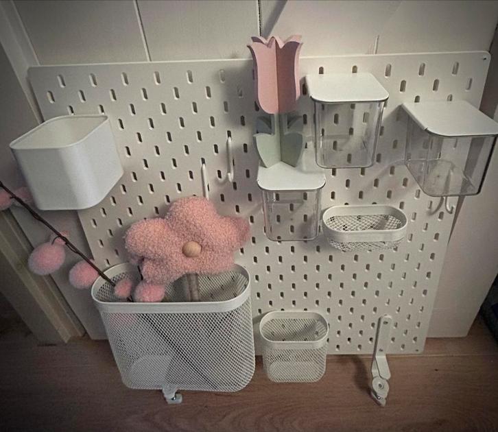 IKEA Skadis bureau bord met accessoires, Diversen, Bureau-accessoires, Zo goed als nieuw, Ophalen of Verzenden