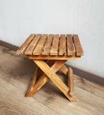 Oud opklapbaar bruin houten tafeltje / plantentafeltje, Antiek en Kunst, Ophalen of Verzenden