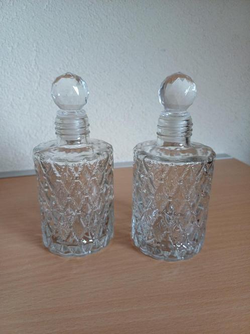 Glazen karafjes 2 stuks, Antiek en Kunst, Antiek | Glas en Kristal, Ophalen of Verzenden