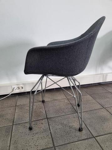 Design eetkamer stoelen 6 stuks beschikbaar voor biedingen