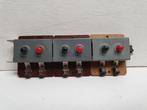 FLEISCHMANN 507 Drukknopschakelaar 3 stuks t.e.a.b., Hobby en Vrije tijd, Modeltreinen | H0, Transformator of Voeding, Gebruikt