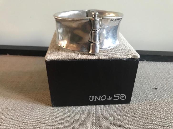 Uno de 50 Armband (185) mooie strakke armband, Sieraden, Tassen en Uiterlijk, Armbanden, Nieuw, Overige materialen, Zilver, Ophalen of Verzenden
