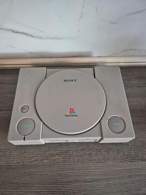 PlayStation 1 SCPH-1002 | RCA audio | retro PAL, Spelcomputers en Games, Spelcomputers | Sony PlayStation 1, Zo goed als nieuw