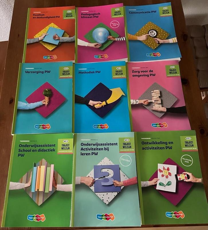 Studieboeken Pedagogisch Werk/Onderwijsassistent, Boeken, Schoolboeken, Zo goed als nieuw, Overige vakken, Overige niveaus, Ophalen of Verzenden