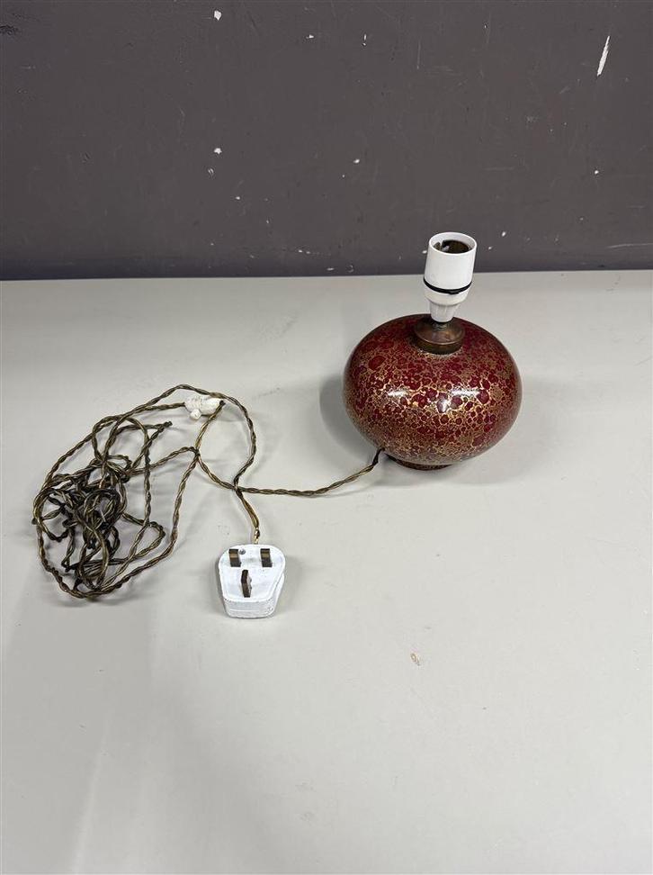 Charles Harva Art Deco Tafellamp Rood & Goud Frankrijk, Huis en Inrichting, Lampen | Tafellampen, Zo goed als nieuw, Minder dan 50 cm