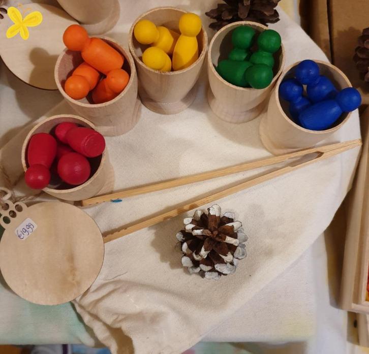 Educatief speelgoed, houten gekleurde poppetjes, Kinderen en Baby's, Speelgoed | Educatief en Creatief, Nieuw, Ophalen of Verzenden