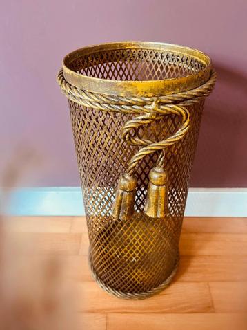 Hollywood Regency “Li Pluma” “60’s parapluhouder beschikbaar voor biedingen