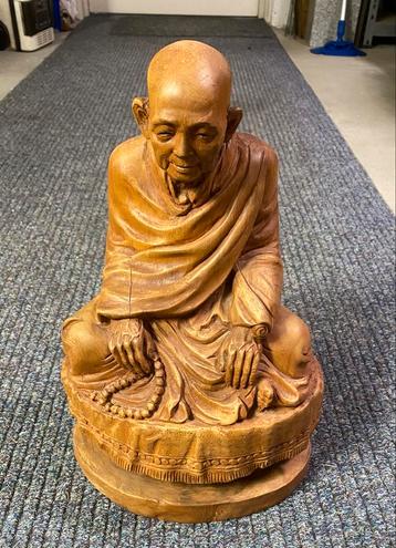 Houten Boeddha Beeld beschikbaar voor biedingen