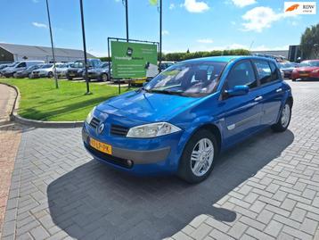 Renault Mégane 2.0-16V Expression Luxe / 151.371 km / APK m beschikbaar voor biedingen