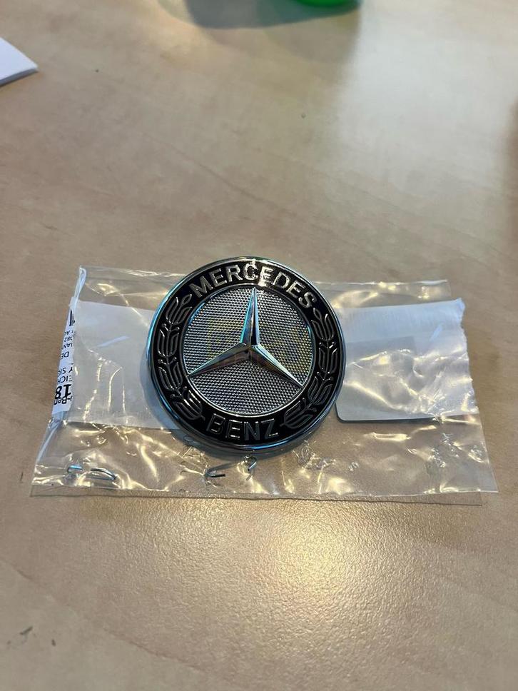 Mercedes- benz Embleem logo voorzijde Origineel!A0008171801, Auto-onderdelen, Carrosserie en Plaatwerk, Mercedes-Benz, Nieuw, Verzenden