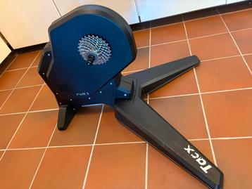 Tacx Flux S Smart Trainer + Racefiets beschikbaar voor biedingen