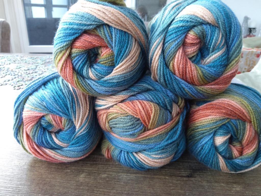 5 bollen papatya batik., Hobby en Vrije tijd, Breien en Haken, Ophalen of Verzenden, Nieuw, Breien of Haken, Wol of Garen