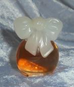 Luxe parfum mini Albert nipon, Verzamelen, Ophalen of Verzenden, Zo goed als nieuw, Miniatuur, Gevuld