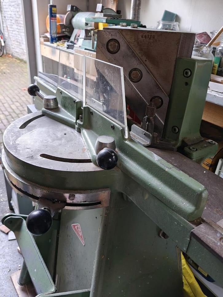 Verstekzaag/Verstekstans - Professioneel, Doe-het-zelf en Verbouw, Gereedschap | Overige machines, Gebruikt, Ophalen