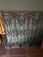 3 Franse ijzeren balkon of deurdelen, Ophalen