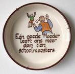 Vlieg-Uut Soest wandbordje “ Een goede moeder leert ons ….”, Antiek en Kunst, Ophalen of Verzenden