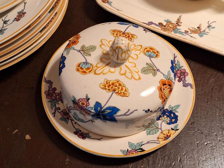 Regout (Zijlstra) servies, in UK Burslem, Antiek en Kunst, Antiek | Porselein, Ophalen of Verzenden