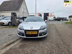 Renault Laguna Estate 2.0 dCi S/S Dynamique, Auto's, 4 cilinders, 150 pk, Leder en Stof, Origineel Nederlands