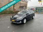 Toyota Auris Touring Sports 1.8 Hybrid Lease, Auto's, Gebruikt, Zwart, Auris, 1320 kg