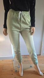 Licht Groene Joggingbroek valt als S/M, zachte teddy voering, Ophalen of Verzenden, Nieuw, Maat 38/40 (M), Groen