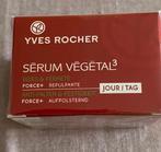 Yves Rocher Serum Vegetal dagcreme nieuw, Ophalen of Verzenden, Nieuw, Gehele gezicht, Verzorging
