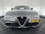 Alfa Romeo Giulia 2.2 Super *VOLLEDER | XENON | NAVI-FULLMAP, Auto's, Alfa Romeo, Origineel Nederlands, Te koop, Zilver of Grijs