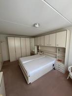 Complete Hulsta slaapkamer met elektrische lattenbodems, Huis en Inrichting, Ophalen of Verzenden, Zo goed als nieuw, Eenpersoons