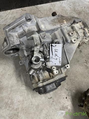 gereviseerde versnellingsbak Vw transporter t6 2.0 tdi code  beschikbaar voor biedingen