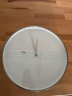 Wandklok 35cm ikea Mallhoppa, Huis en Inrichting, Woonaccessoires | Klokken, Ophalen, Zo goed als nieuw