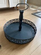 Etagere, Ophalen