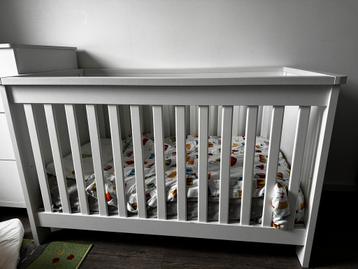 Babybedje beschikbaar voor biedingen