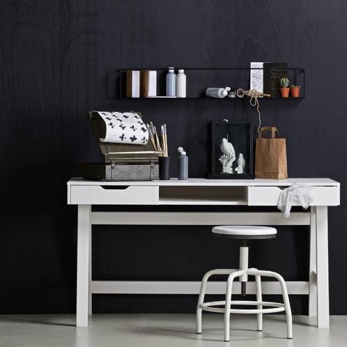 Woood bureau Nikki grenen wit 140 x 62, Huis en Inrichting, Bureaus, Gebruikt, Bureau, Ophalen