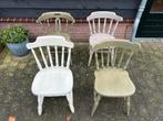 Oude café stoelen, Ophalen