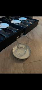 Thee bekers, Ophalen of Verzenden, Nieuw, Overige stijlen, Kop(pen) en/of Schotel(s)