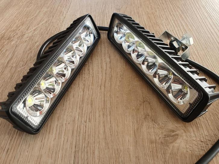 LED bar werklamp licht koplamp mistlamp 18w, Auto diversen, Tuning en Styling, Ophalen of Verzenden