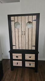 commode en kledingkast +baby Baby bedje ( niet op foto), Kinderen en Baby's, Kinderkamer | Commodes en Kasten, Ophalen, Gebruikt