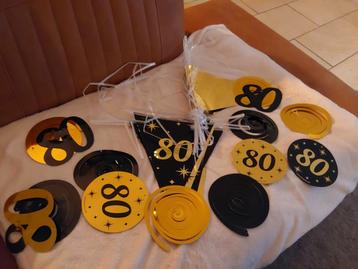 80 jaar versiering gratis. 1x gebruikt. Alleen ophalen  beschikbaar voor biedingen