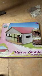 Paarden stal met rij hal, Ophalen of Verzenden, Zo goed als nieuw, Kunststof